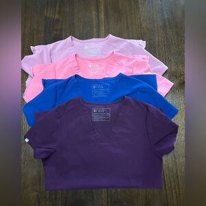 Figs bundle includes 4 tops and a pair of pants shirts size XXS pants size XXS/P